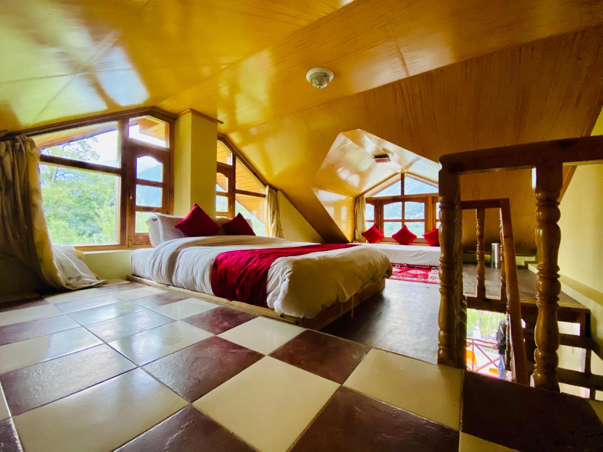 The Hollywood Vibes - #Riverview #Premium Rooms #Prime Location #Most Awarded #Parking #Top Rated #Open Terrace #Best Selling Hotel In Manali Exterior foto